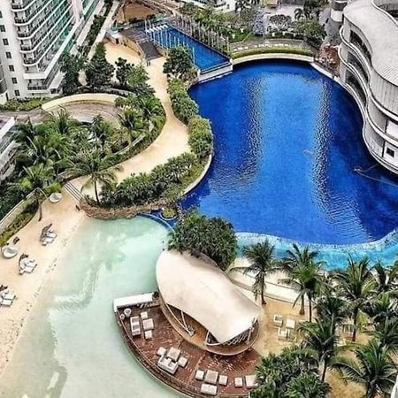 Condotel At Sm Bicutan 마닐라 외부 사진