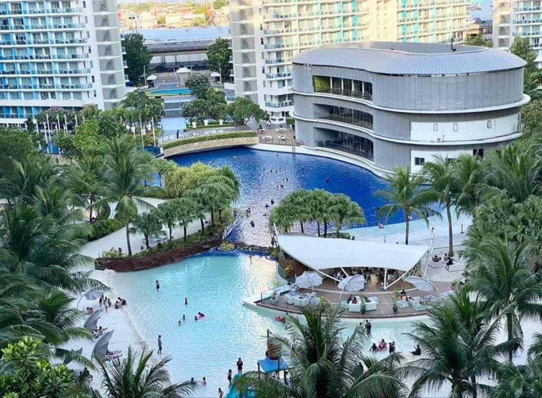 Condotel At Sm Bicutan 마닐라 외부 사진